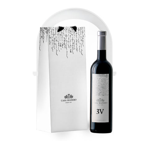 Vino tinto mexicano Casa Madero 3V en bolsa de obsequio
