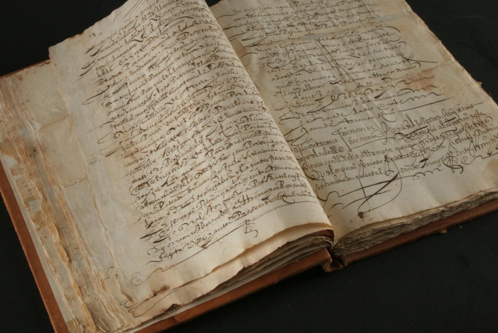Libro de las mercedes Casa Madero